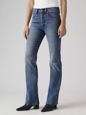 Levi’s Wedgie Bootcut Jeans size 32